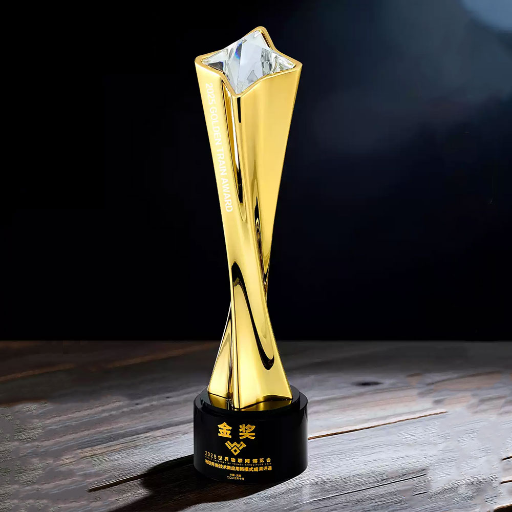 创意金属奖杯水晶底座 企业赛事颁奖纪念奖杯可定制 - creative metal trophy 1